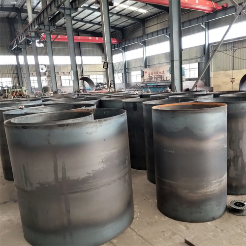 选择西藏钢护筒的材质时考虑哪些条件？